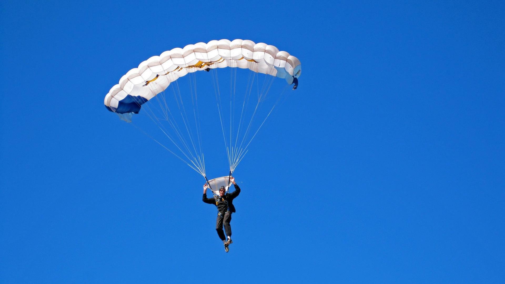 史上最“燃”季后赛夜战，哪一场让你震撼？，季后赛今日战报